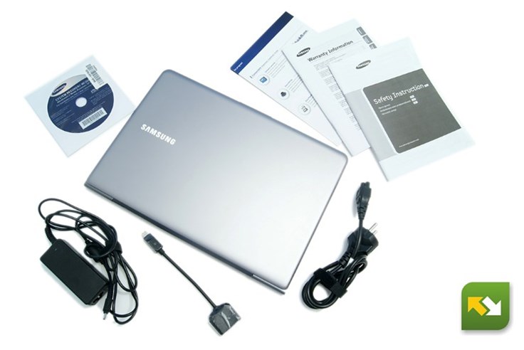 Samsung Ultrabook (2).jpg